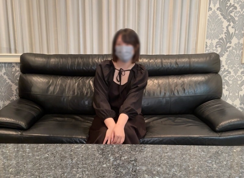 FC2-PPV-4713159 [The third installment of the popular series] The masked facial man finally reveals his face!? A seriously perverted, lewd amateur's first ever threesome, breaking through the limits. A divine episode where you might finally get to se